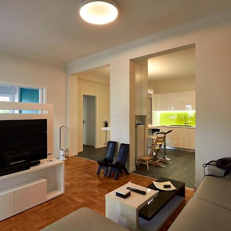 Fully Renovated, Family-Friendly Apartment, Next To A Huge Green Park, In Athens Center 外观 照片