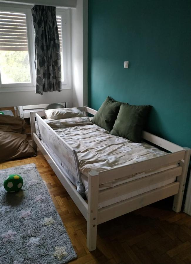 Fully Renovated, Family-Friendly Apartment, Next To A Huge Green Park, In Athens Center 外观 照片